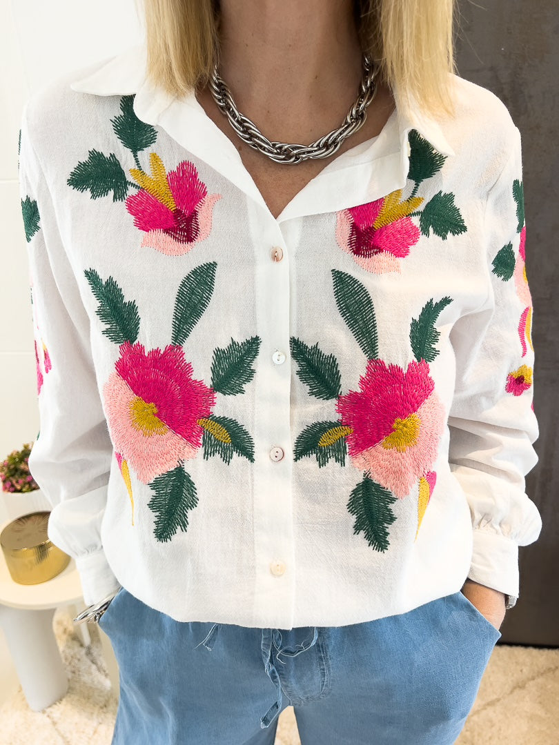 Chemise taille unique avec ses motifs floraux brodés « LOLA » – photo 2