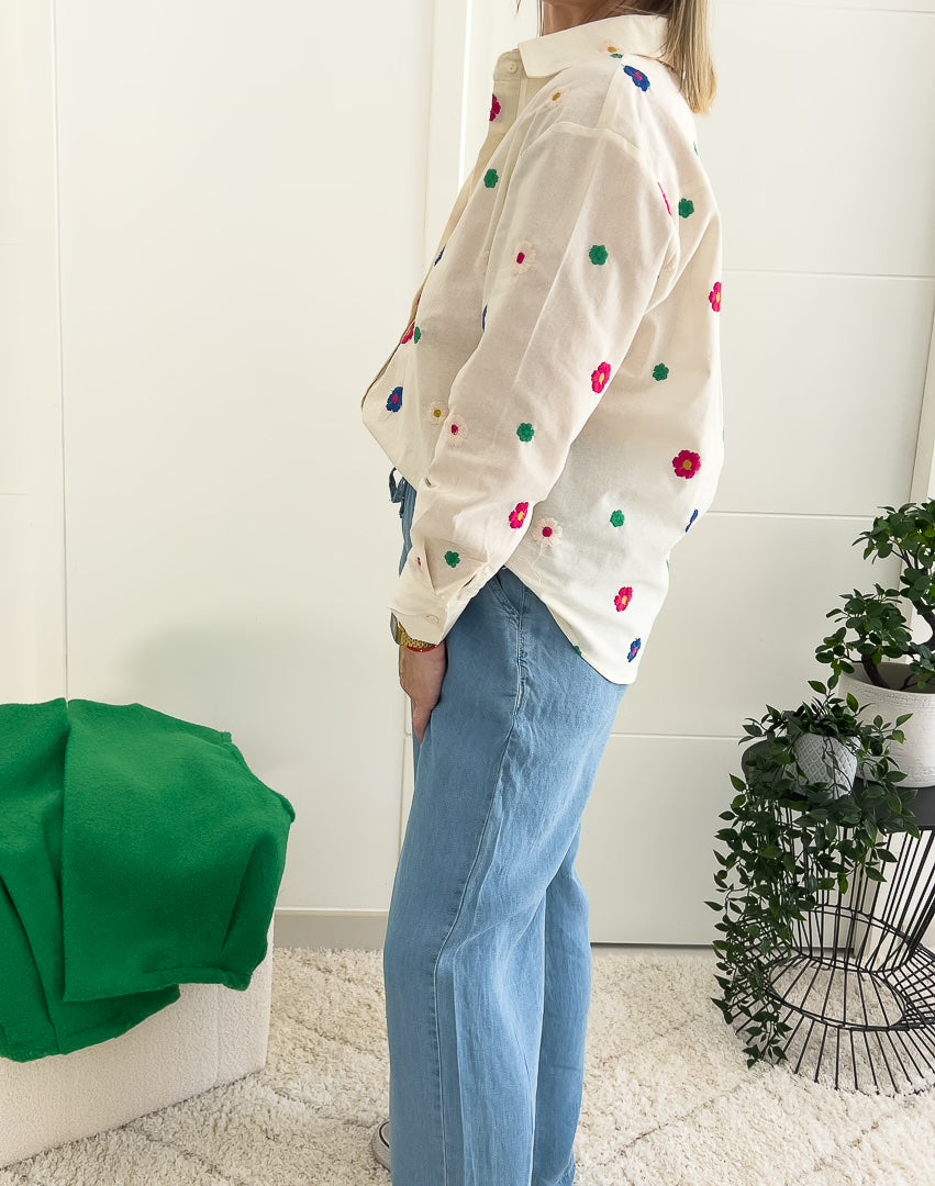 Chemise en coton de couleur crème avec des broderies fleurs « SOPHIE » – photo 4