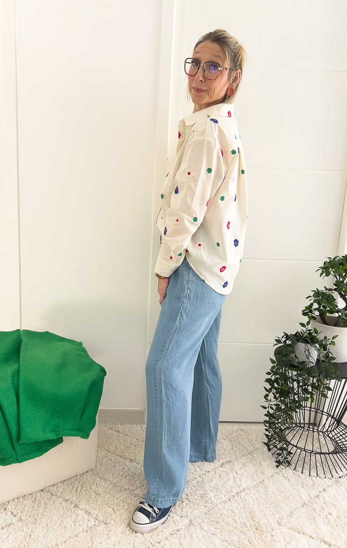 Chemise en coton de couleur crème avec des broderies fleurs « SOPHIE » – photo 3