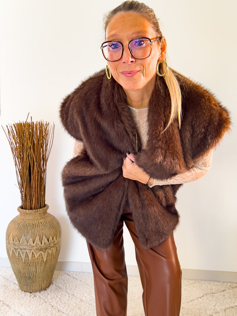 Veste sans manches en fausse fourrure « CAPUCINE »