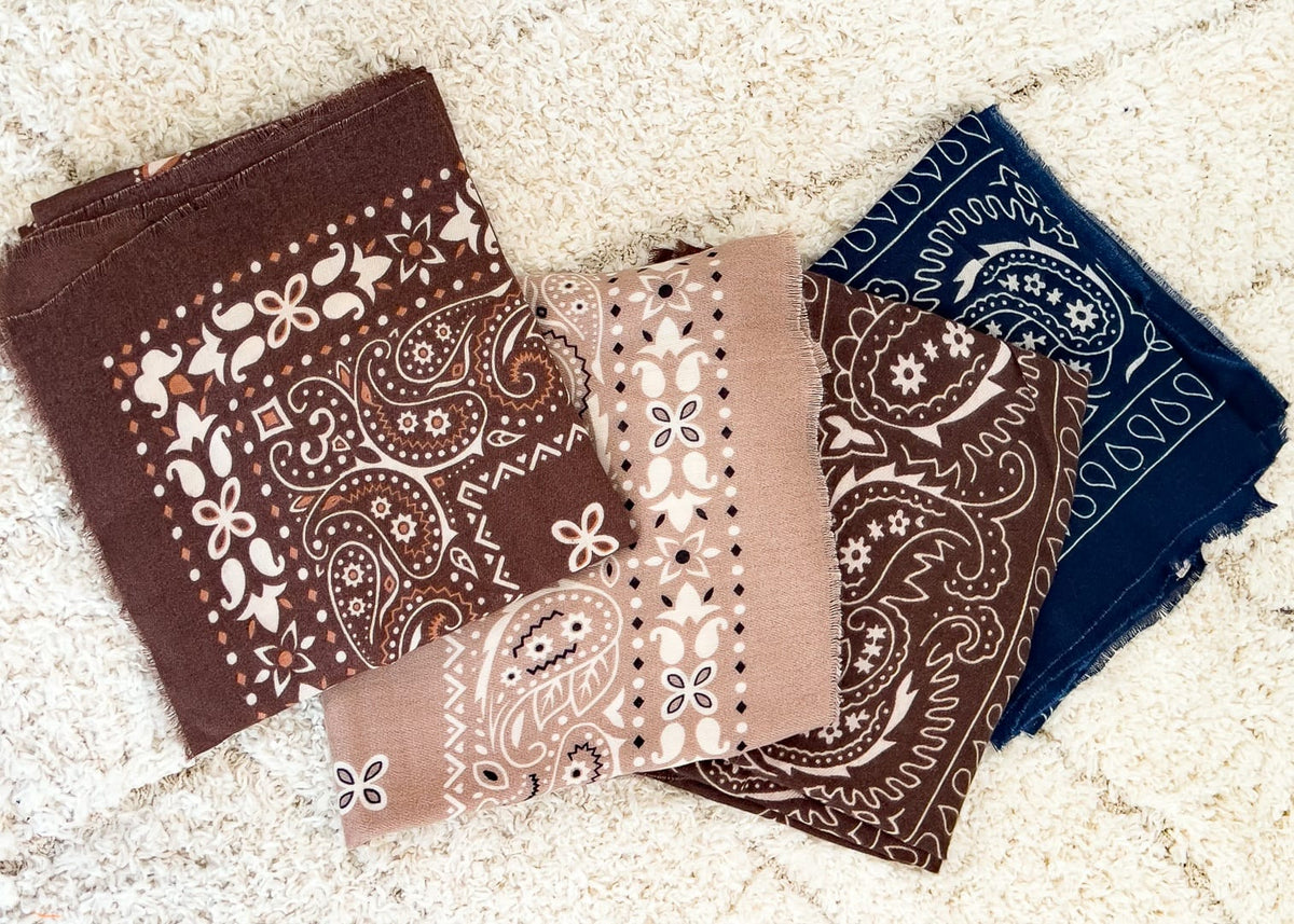 Écharpe à motif Bandana « AXEL » – photo 2