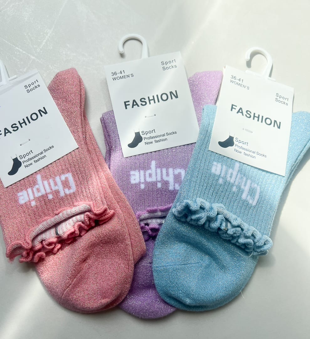 Chaussettes "CHIPIE" à volants pour femmes