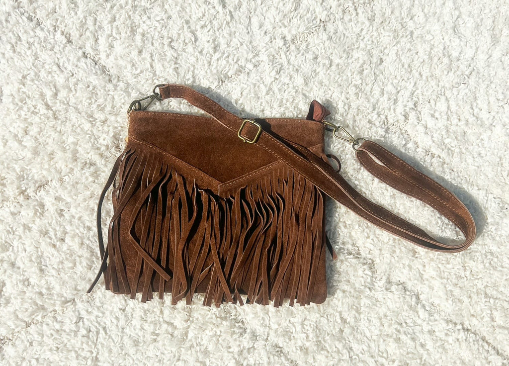 Le sac Marron avec ses franges fabriqué à la main en Italie
