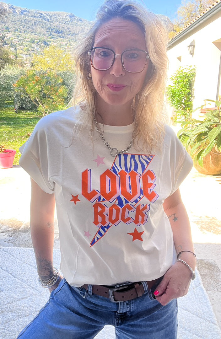 Le tee-shirt manches courtes retrouvées "LOVE ROCK" chamarré